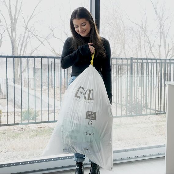 EKO reißfest Müllbeutel mit Zugband, 80 Liter Müllsäcke, 60 Beuteln, extra starken, Auslaufsichere und geruchsdichte Mülltüten mit sicherem Halt am Mülleimer, Schnellzugriffsbox, weiß, Größe G